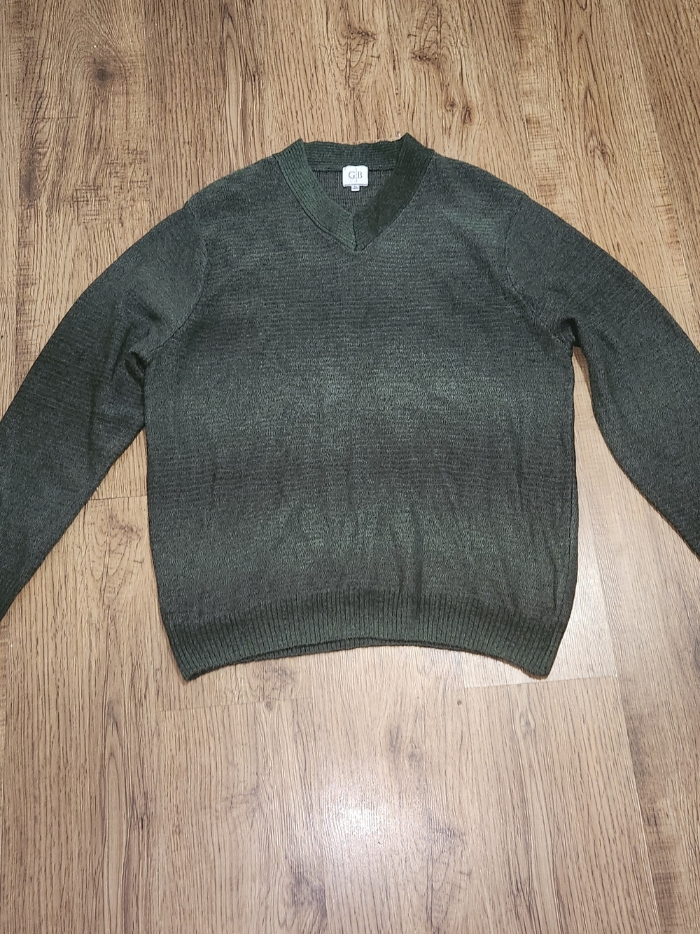 Geoffrey Beene Olive Green V-Neck Sweater
